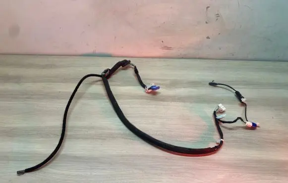 Toyota Yaris XP210 Tailgate/trunk wiring harness 82184k0130