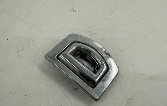 Volkswagen PASSAT B6 Tie down hook / loop 1J0864203D