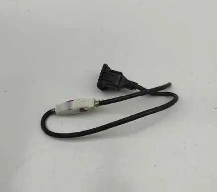 Mercedes-Benz E C207 W207 USB socket connector A1728200515