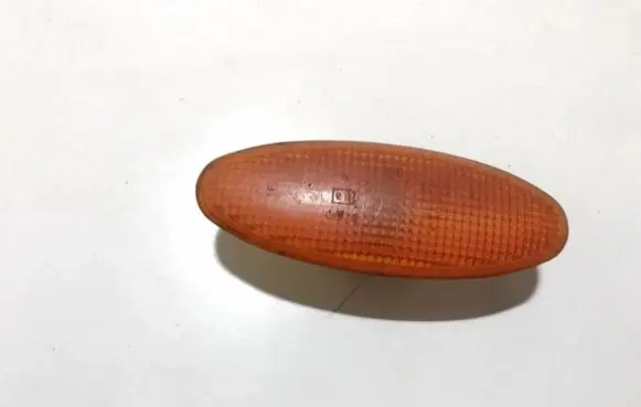 Ford Mondeo MK II Front fender indicator light 95gg13k309aa