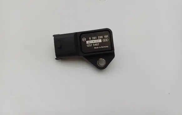 Opel Corsa D Air pressure sensor 0261230101 12575467