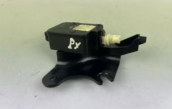Jaguar XJ X350 Fuel tank opening switch 6W93F9C070AB 6W93-F9C070-AB