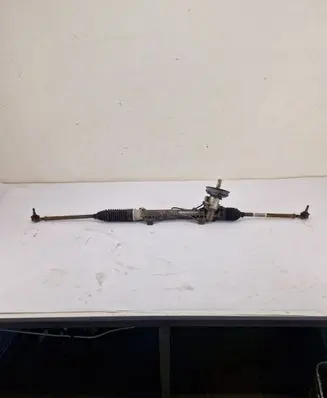 Citroen C4 I Steering rack 6820000084
