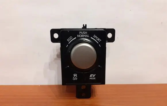 Lexus NX A set of switches 3689 75H322