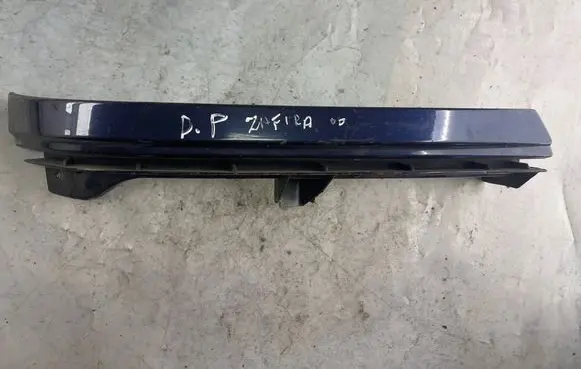 Opel Zafira A Under headlight/headlamp trim 90580652