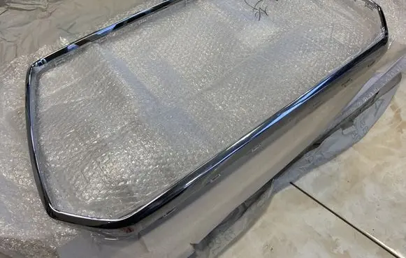 Audi A6 S6 C7 4G Front bumper upper radiator grill 4G0807715C 4G0817715 4G0853651