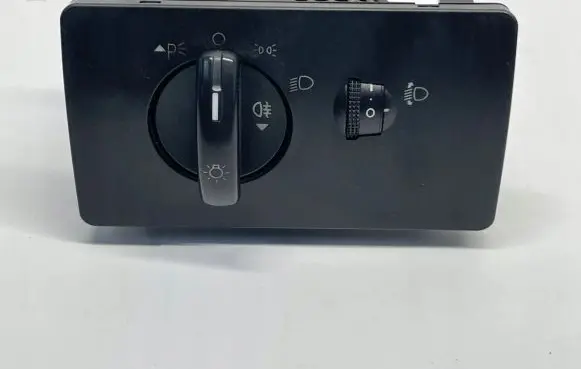 Ford Mondeo Mk III Light switch 1S7T13A024CB