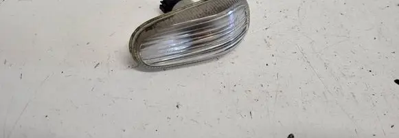 Saab 9-3 Ver2 Front fender indicator light 