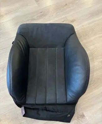 Mercedes-Benz ML W164 Front passenger seat console base 