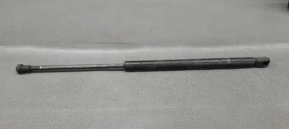 Toyota Corolla E120 E130 Tailgate strut 68950-0W170