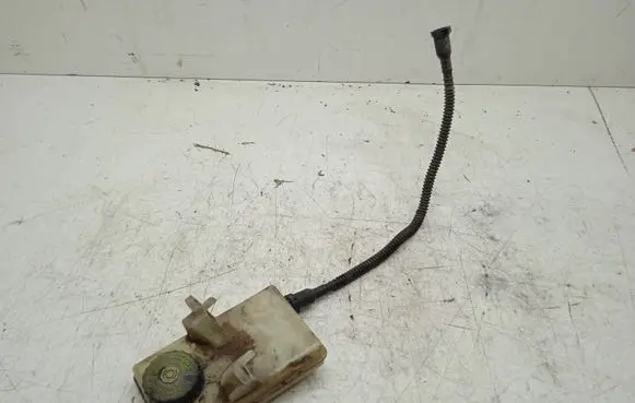 Citroen C4 I Picasso Brake fluid reservoir 9680907780