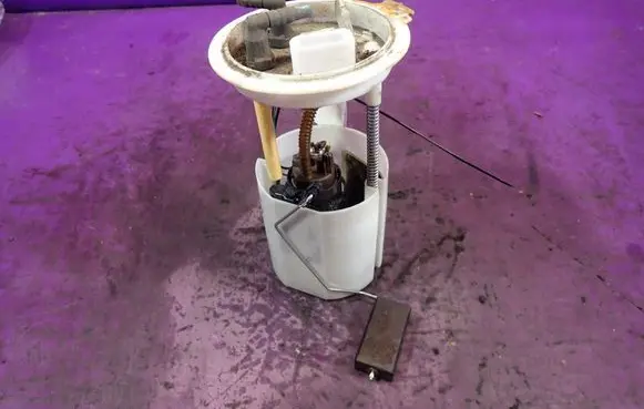 Skoda Octavia Mk2 (1Z) In-tank fuel pump