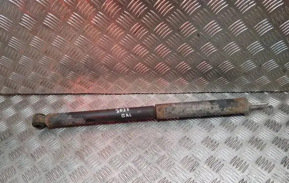 Toyota RAV 4 (XA20) Rear shock absorber/damper 