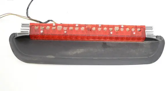 Mercedes-Benz E W212 Third/center stoplight 6946614