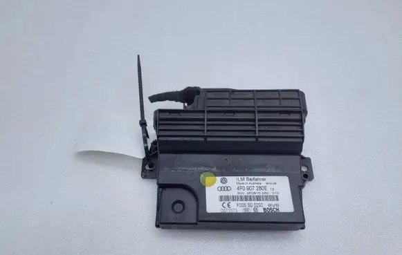 Audi Q7 4L Power management control unit 4F0907280E