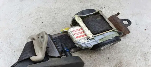Chrysler Pacifica Front seatbelt P0TS581DVAD TA21043KEAXS