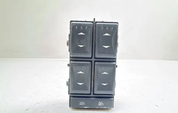 Ford Mondeo Mk III Electric window control switch 1S7T14A132BD 03163451