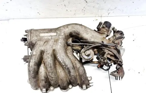 Toyota Camry Intake manifold