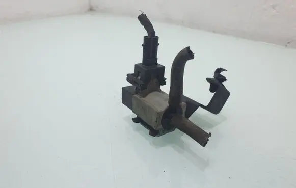 KIA Sportage Turbo solenoid valve 351202A450