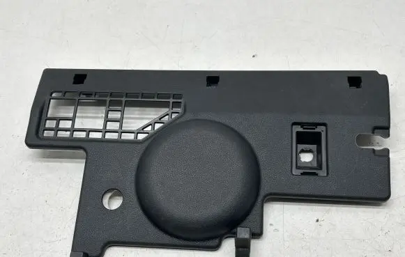 Dashboard lower bottom trim panel