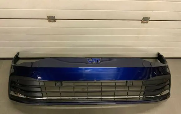 Volkswagen Golf VIII Front bumper 5H0807221J