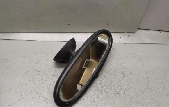 Mini One - Cooper R50 - 53 Rear view mirror (interior) 015746