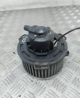Mazda 3 I Heater fan/blower 8940000
