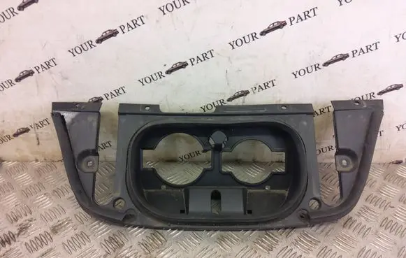 Nissan Leaf II (ZE1) Fuel tank cap trim 657305SH0A