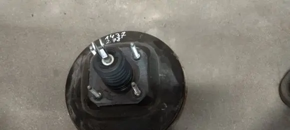 Citroen C3 Brake booster 0204051433 9684264880