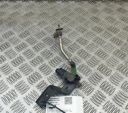 Audi A3 S3 8V Rear air suspension level height sensor 5Q0412522C 5Q0412522