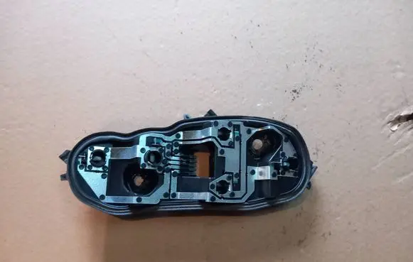 Opel Corsa D Tail light bulb cover holder 89037852A