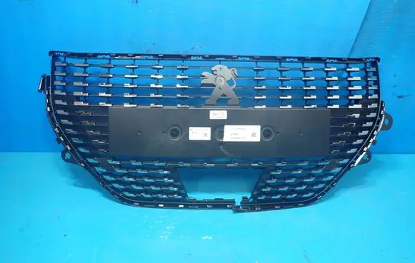 Peugeot 208 II Front grill 9823210080 9828636480