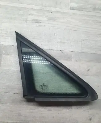 Volkswagen Caddy Rear side window 43R000184 DOT2M23100AS2
