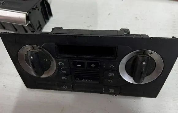 Audi A3 S3 8P Climate control unit 8P0820043D 412206018011