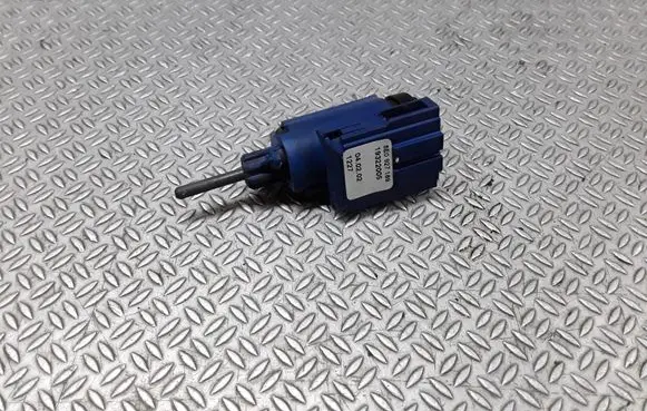 Clutch pedal sensor