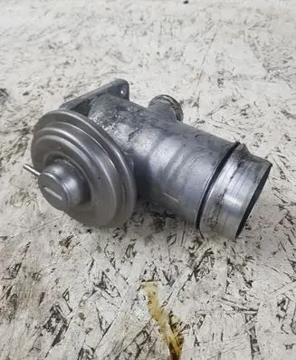 BMW 1 E81 E87 EGR valve 7792077