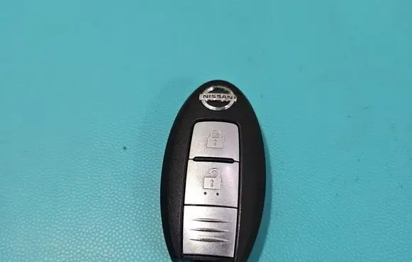 Nissan Juke I F15 Engine ECU kit and lock set TWB1G662 IMPRK1450994