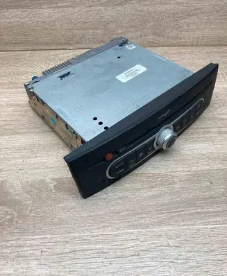 Renault Laguna III Radio/CD/DVD/GPS head unit 8200796849 8200796849T