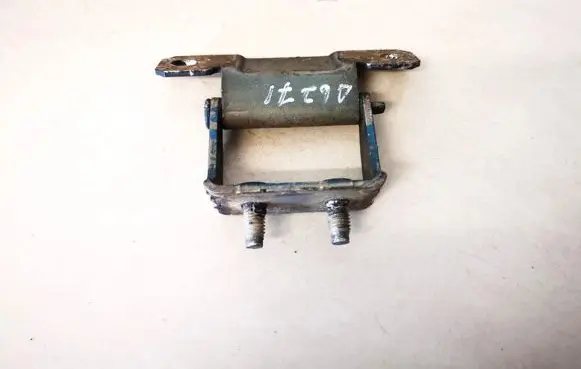 Nissan Almera N16 Tailgate/trunk/boot hinge