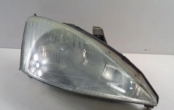Ford Focus Headlight/headlamp XS4X13005AC
