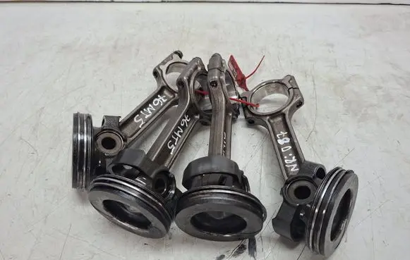 Renault Megane IV Piston with connecting rod S27647087 76MT5 K9K876