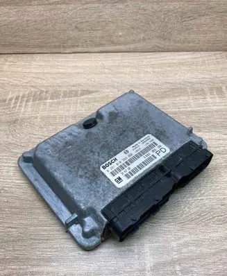 Opel Zafira A Engine control unit/module ECU 24417169 0281010268
