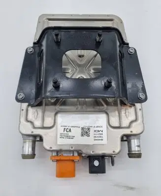 Chrysler Pacifica Electric car engine cooler 68436172AA 68443445AA DATE21216