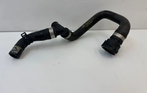 Audi Q7 4M Engine coolant pipe/hose 4M0819350J
