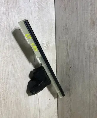 Dacia Sandero III Rear door window regulator with motor 621898936R