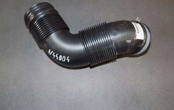 Audi TT TTS RS Mk3 8S Air intake hose/pipe 5Q0129654AA