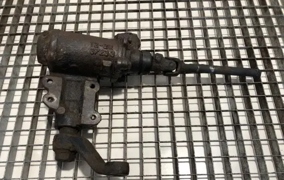 Opel Frontera A Steering rack 897080321