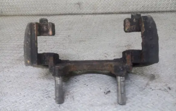 Opel Astra H Front Brake Caliper Pad/Carrier 
