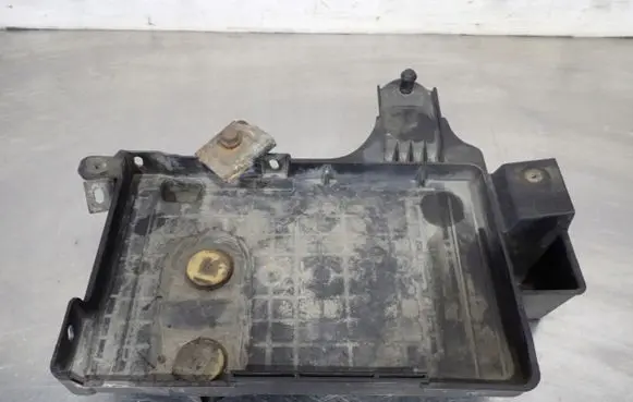 Mitsubishi Colt Battery box tray 