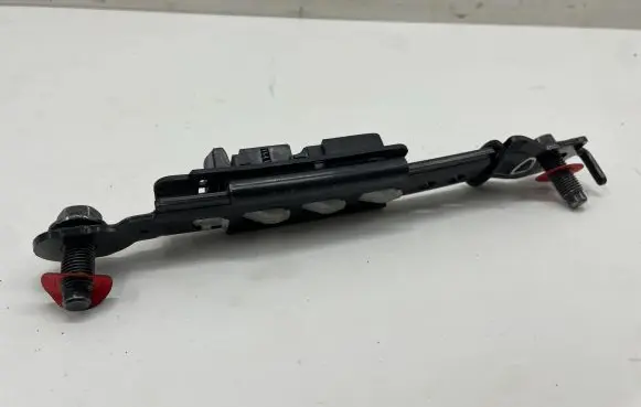 Dacia Spring Seat belt height adjuster 